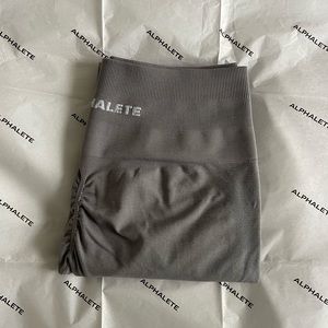 Alphalete Amplify Leggings